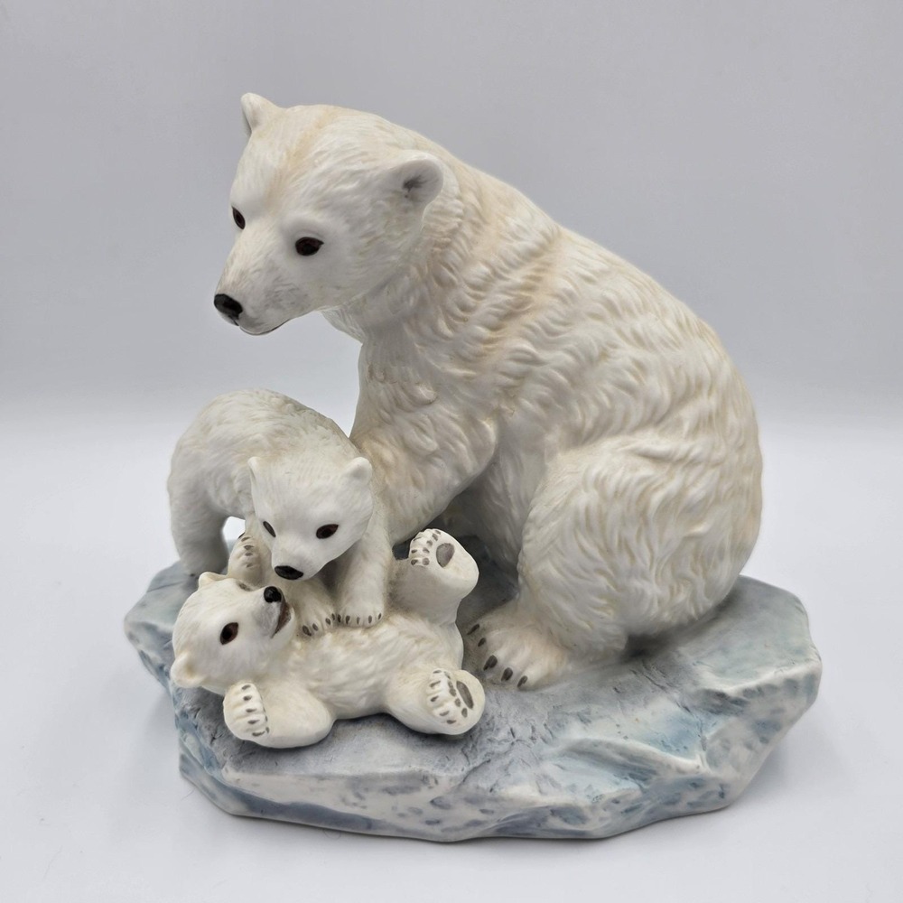HOMCO Polar Bear Cubs Figurine 1993 Masterpiece Porcelain Endangered Species